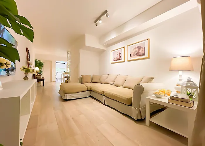 Entire 2 Bedroom Family Friendly House In Belem 3 To 5 Guests * Lissabon