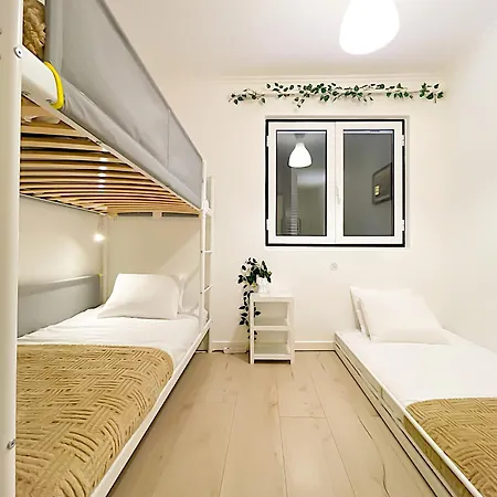 Entire 2 Bedroom Family Friendly House In Belem 3 To 5 Guests *