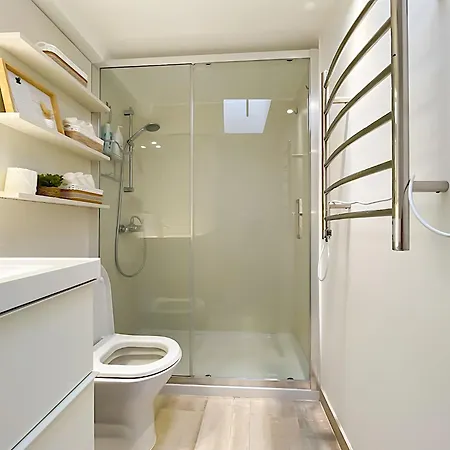 Entire 2 Bedroom Family Friendly House In Belem 3 To 5 Guests Nyaraló Lisboa