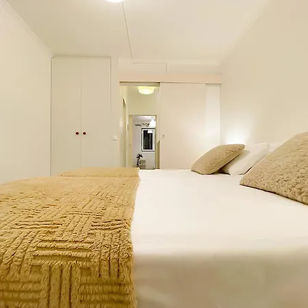 Entire 2 Bedroom Family Friendly House In Belem 3 To 5 Guests Nyaraló *